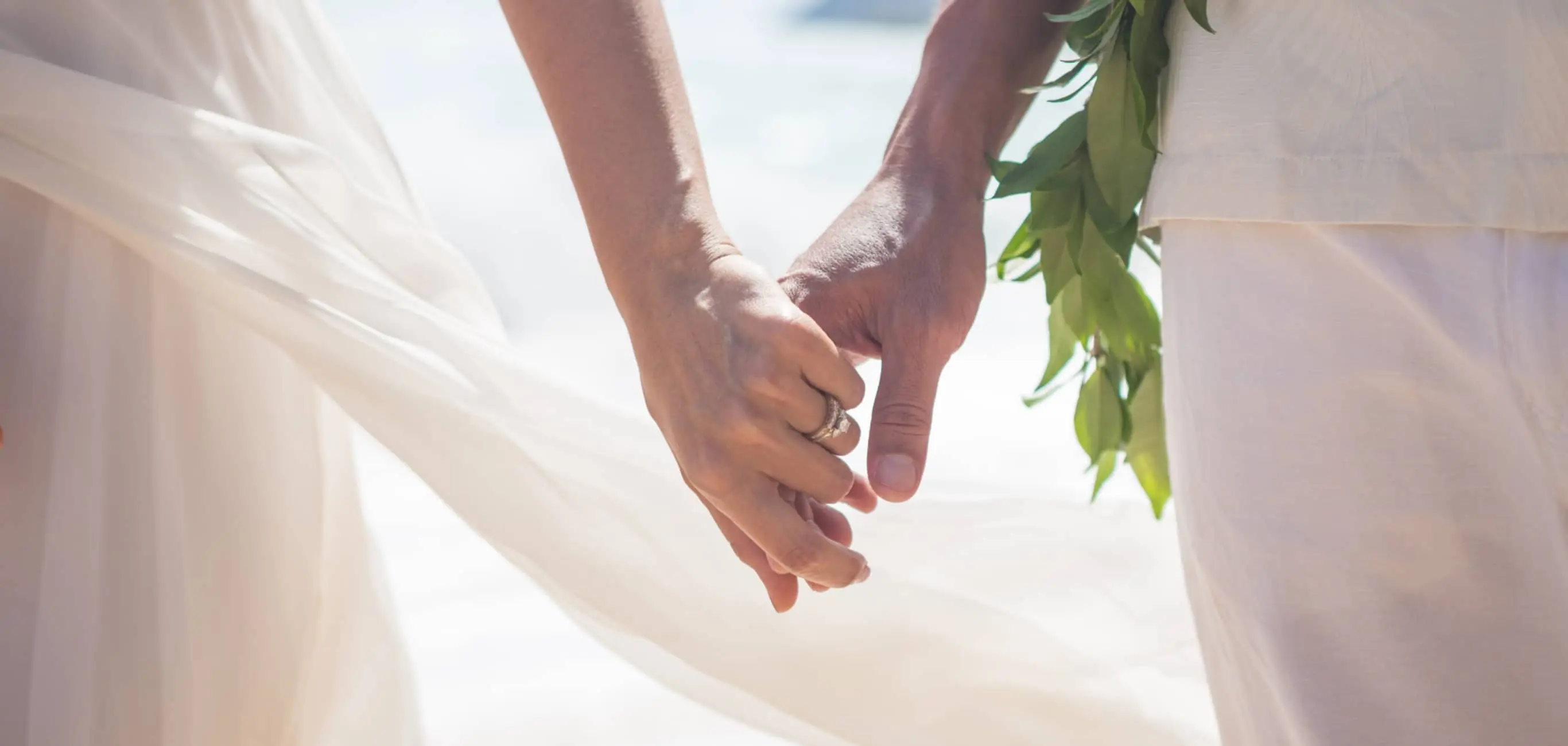 Hawaiʻi, the island where hearts connect. ココロをつなぐ思いやりの島、ハワイへ。